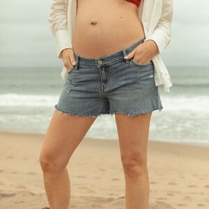 Hatch maternity 27 cut off Blue Jean Shorts